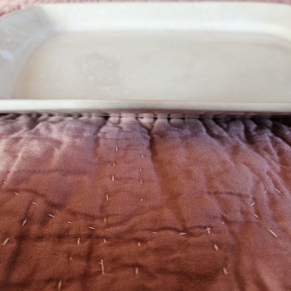 White Square Ceramic Plate - Picture 6 of 6